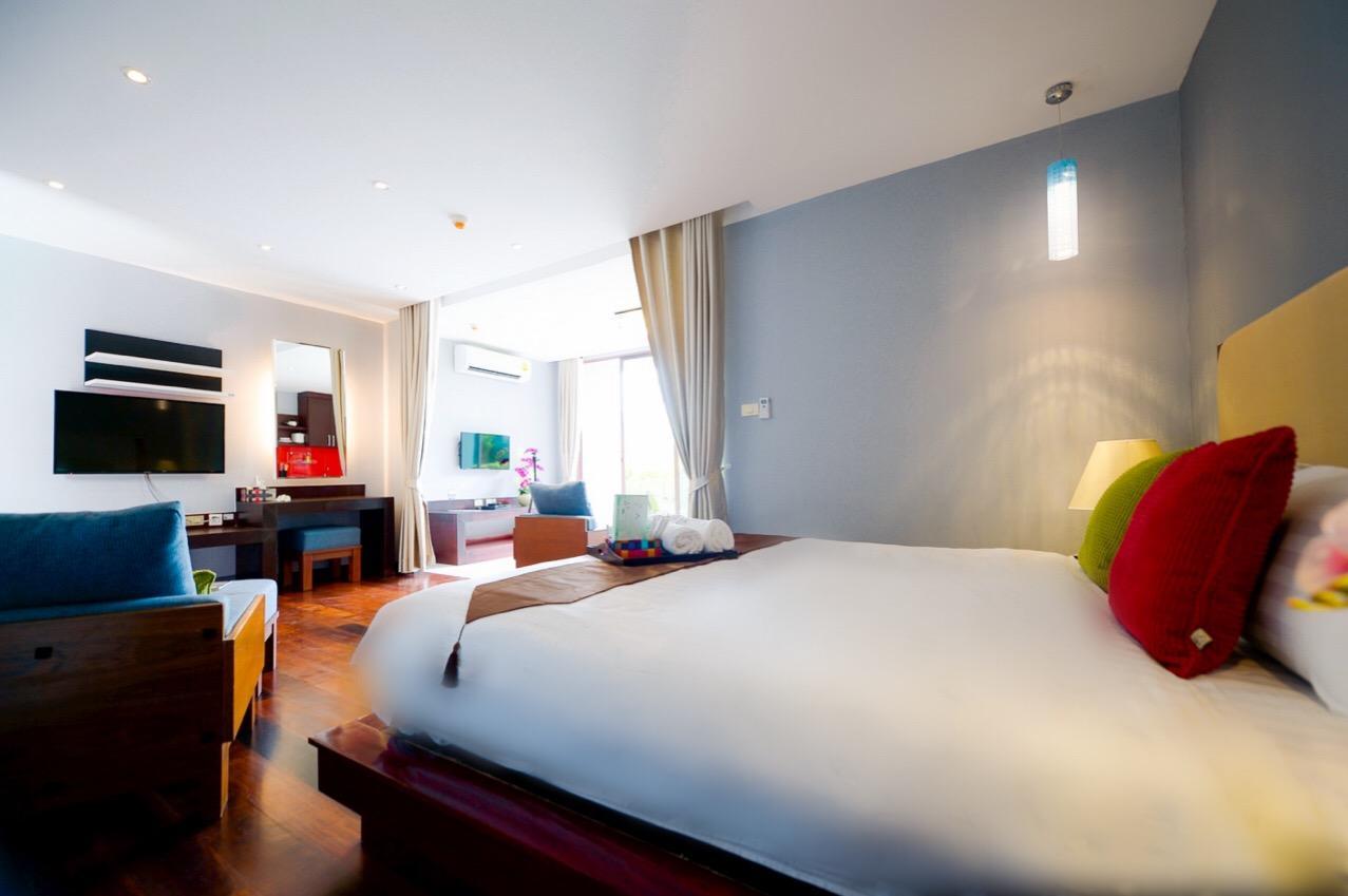 Nice Residence Hotel Huahin - Sha Extra Plus Bagian luar foto